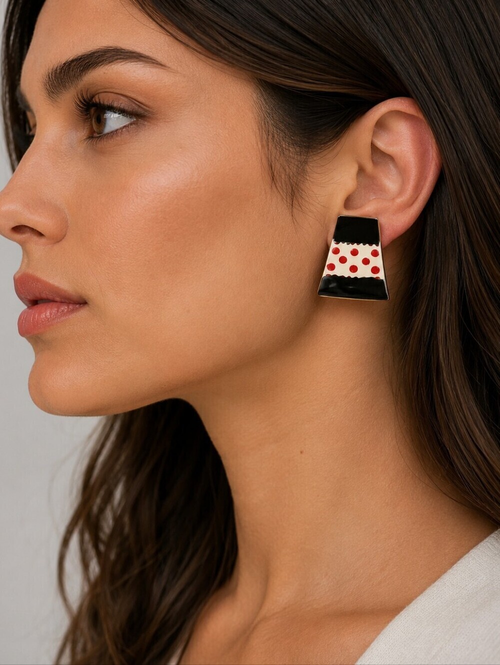 3/$30 VTG 1980s Polka Dot Curved Metal Pop Art Post Earrings
